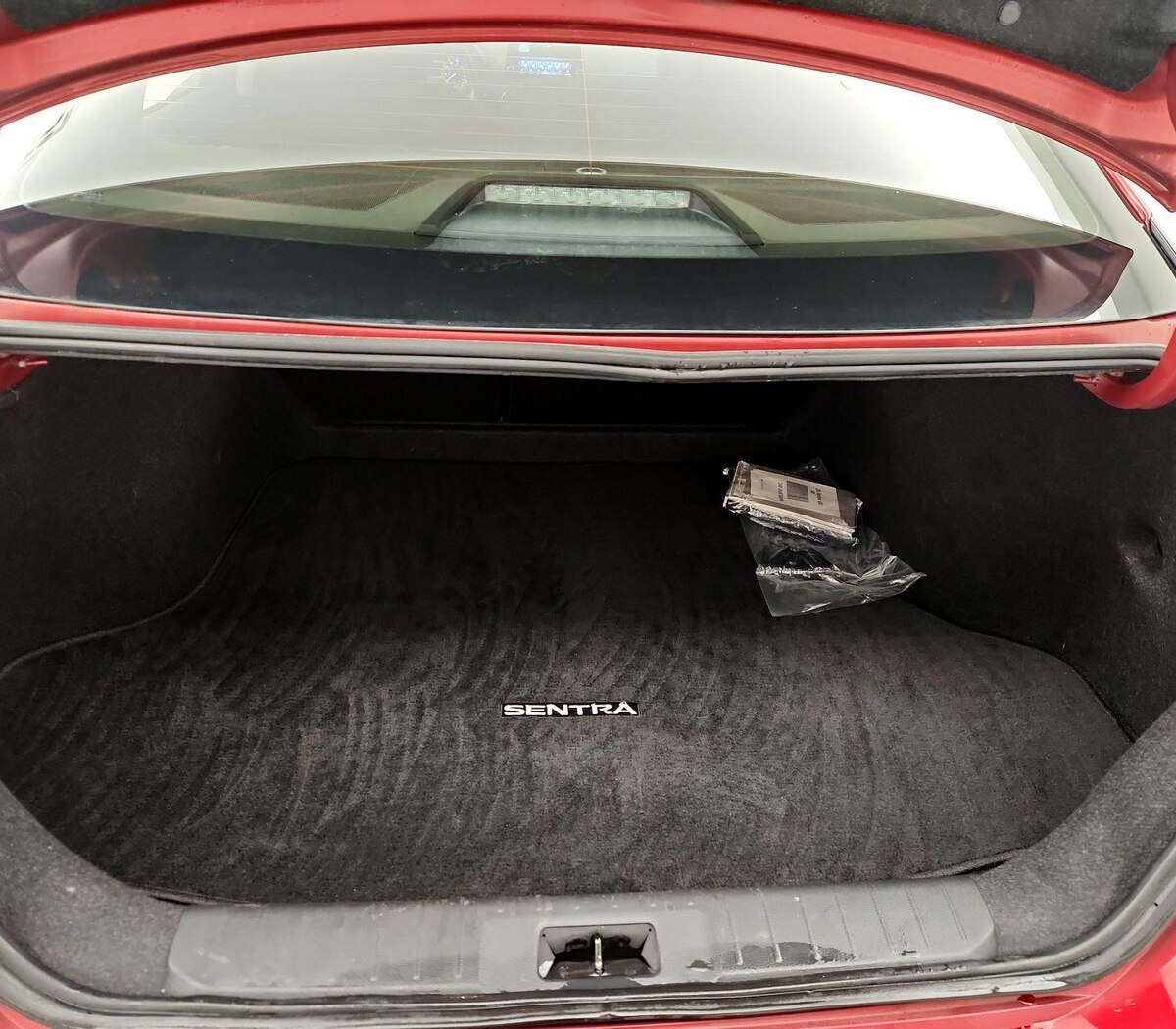 Trunk/Cargo (Seats Up)