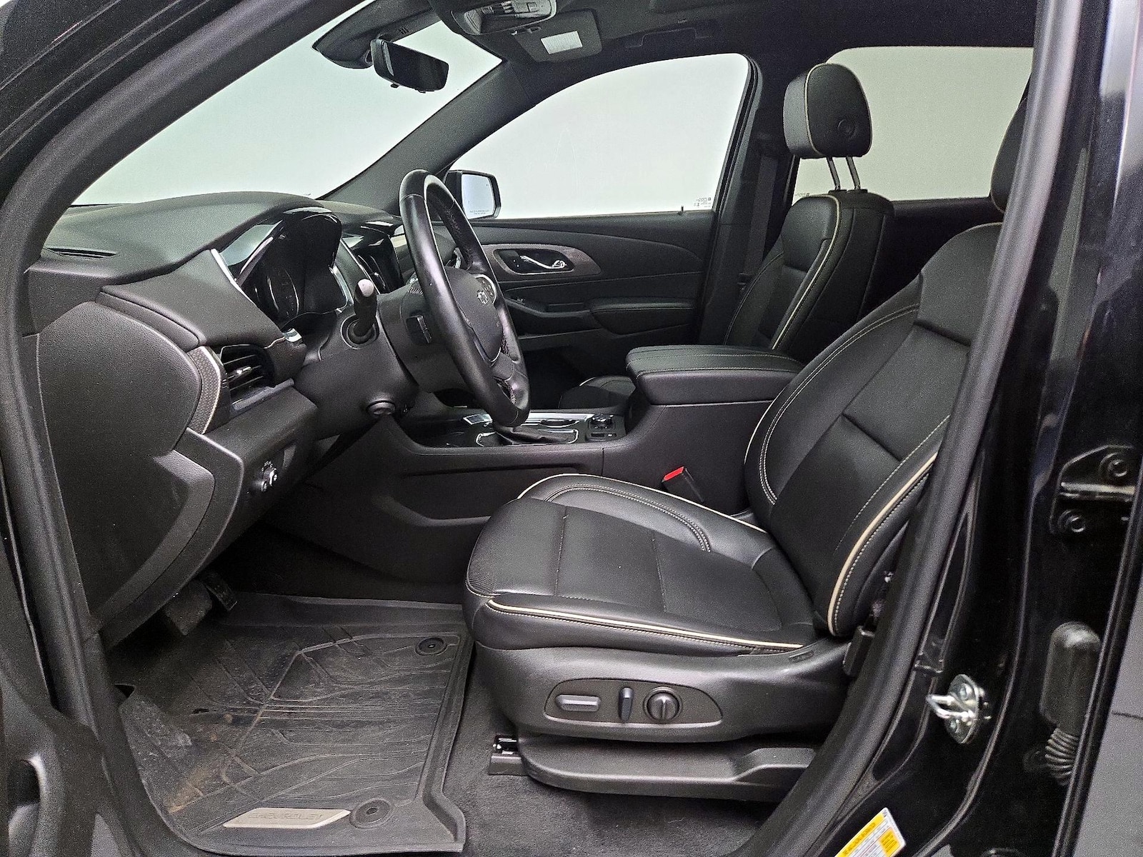 Power Seat(s) & A/C Seat(s)