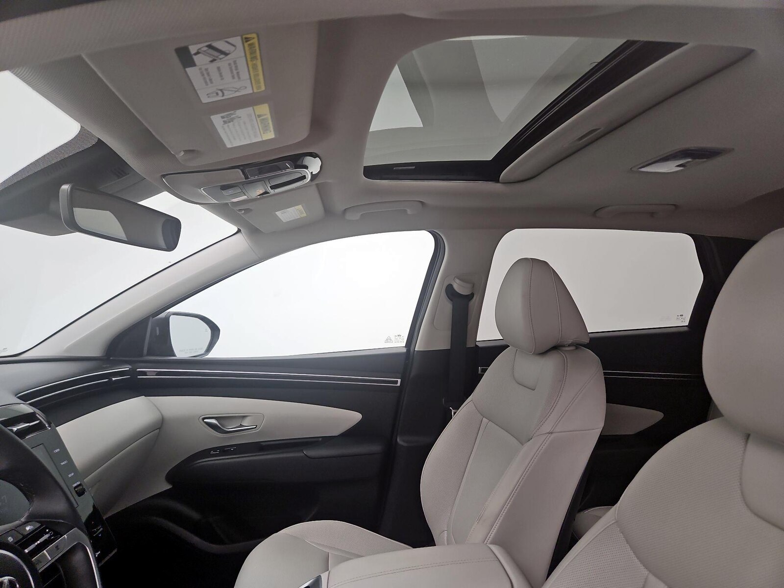 Sunroof(s) & Overhead Airbags