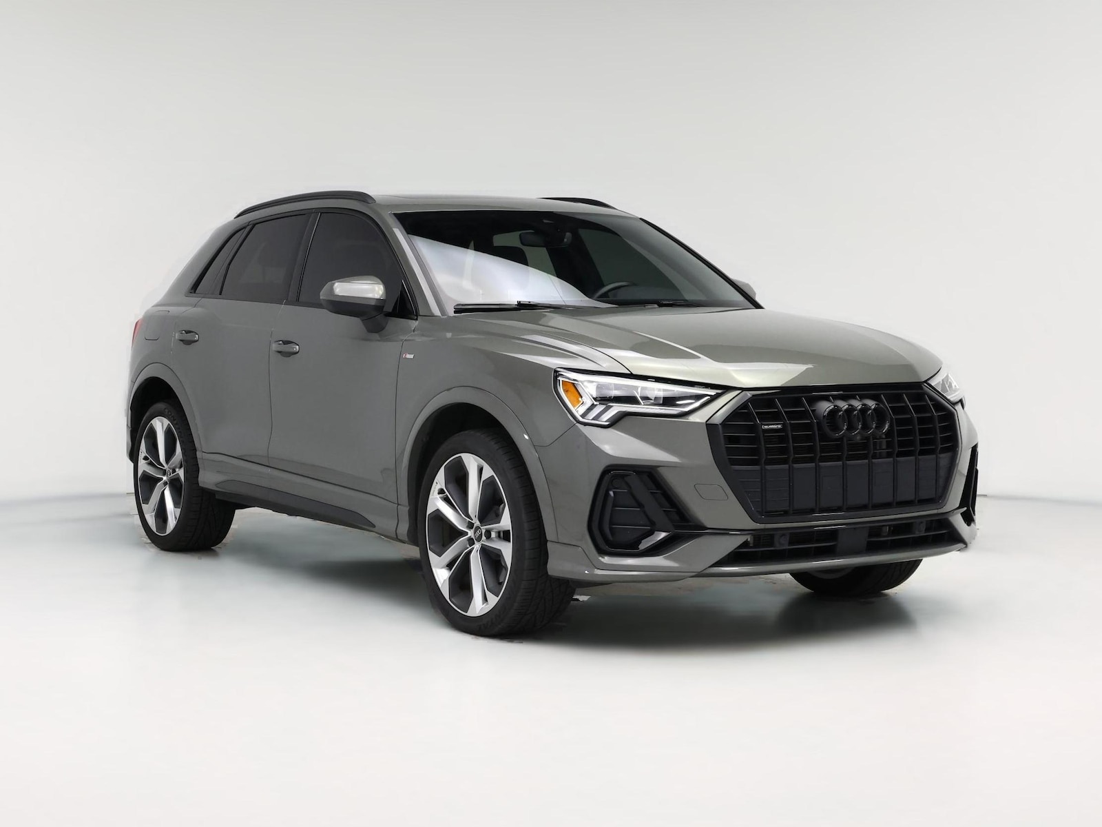 2022 Audi Q3