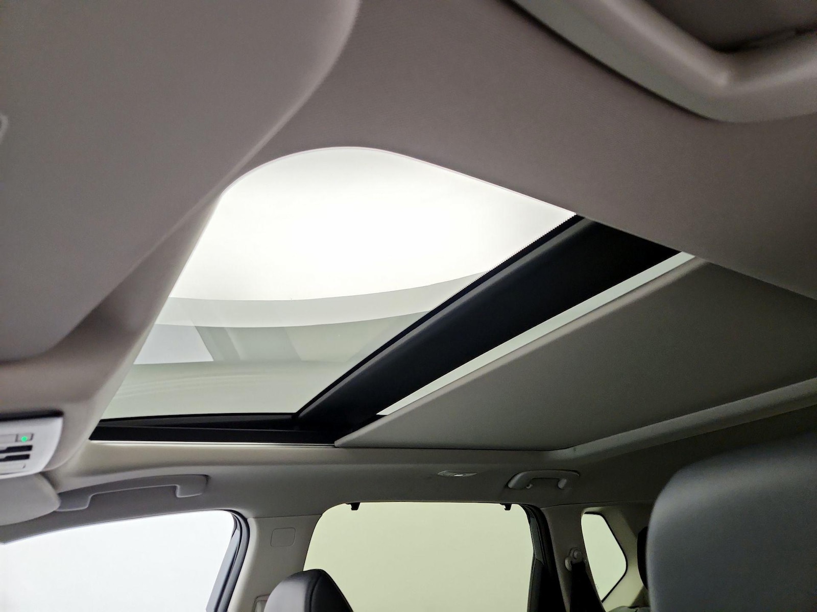 Panoramic Sunroof