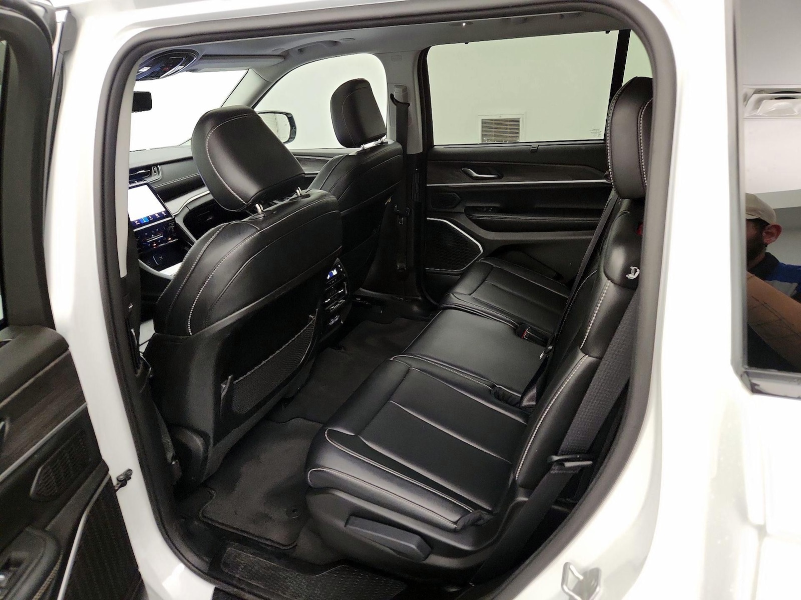 Rear Air Conditioning