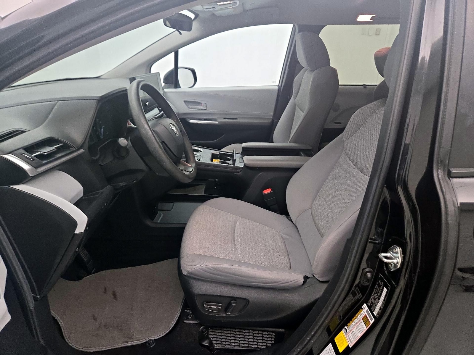 Power Seat(s) & Side Airbags