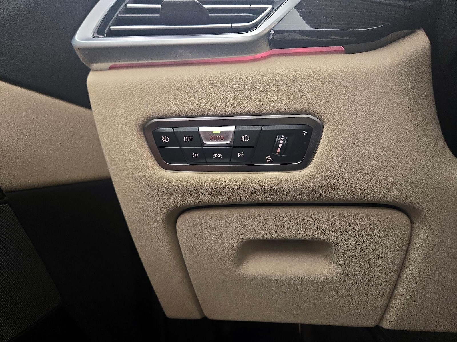 2021 BMW X5 40i - Photo 14