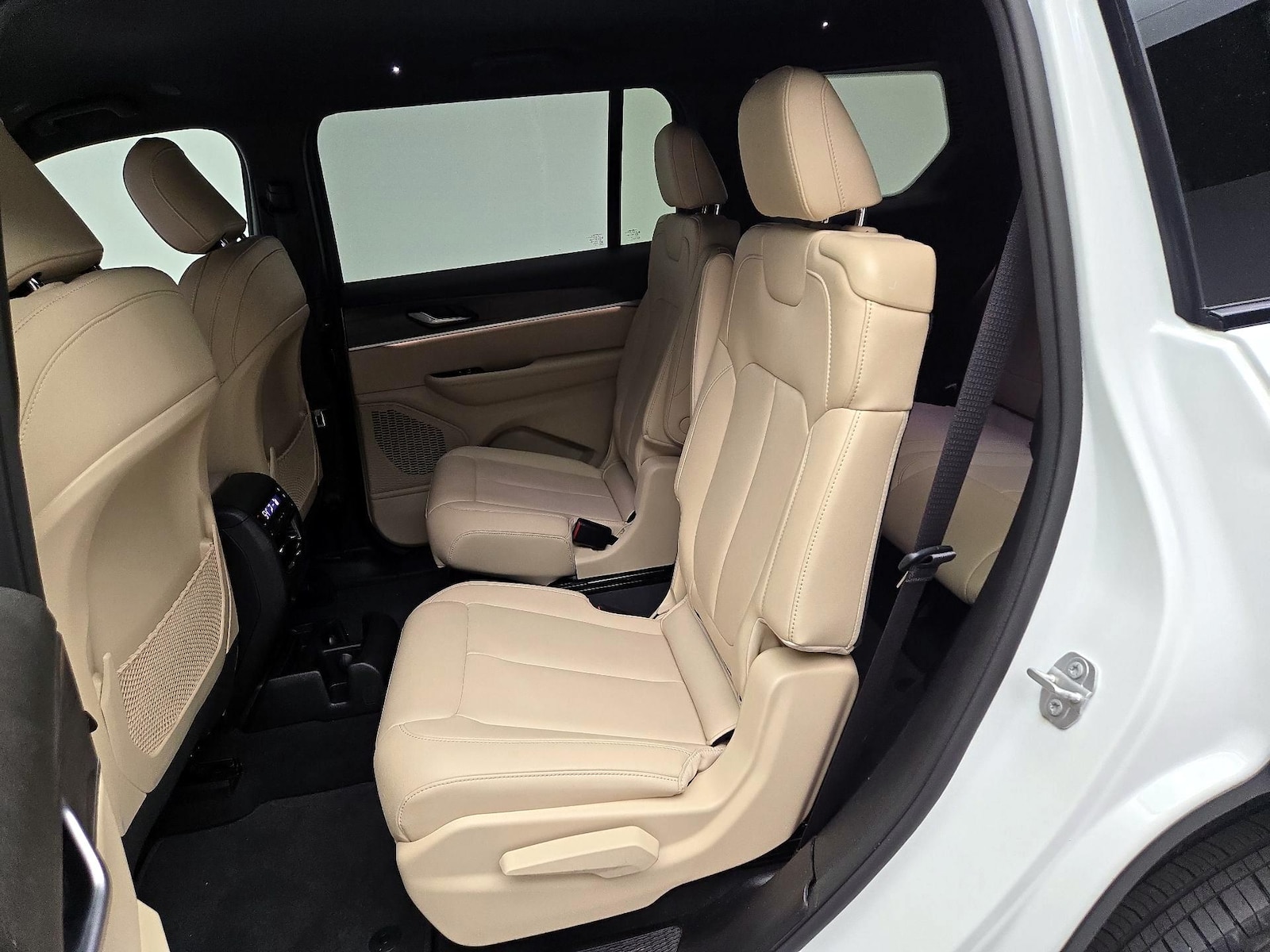 Rear Air Conditioning