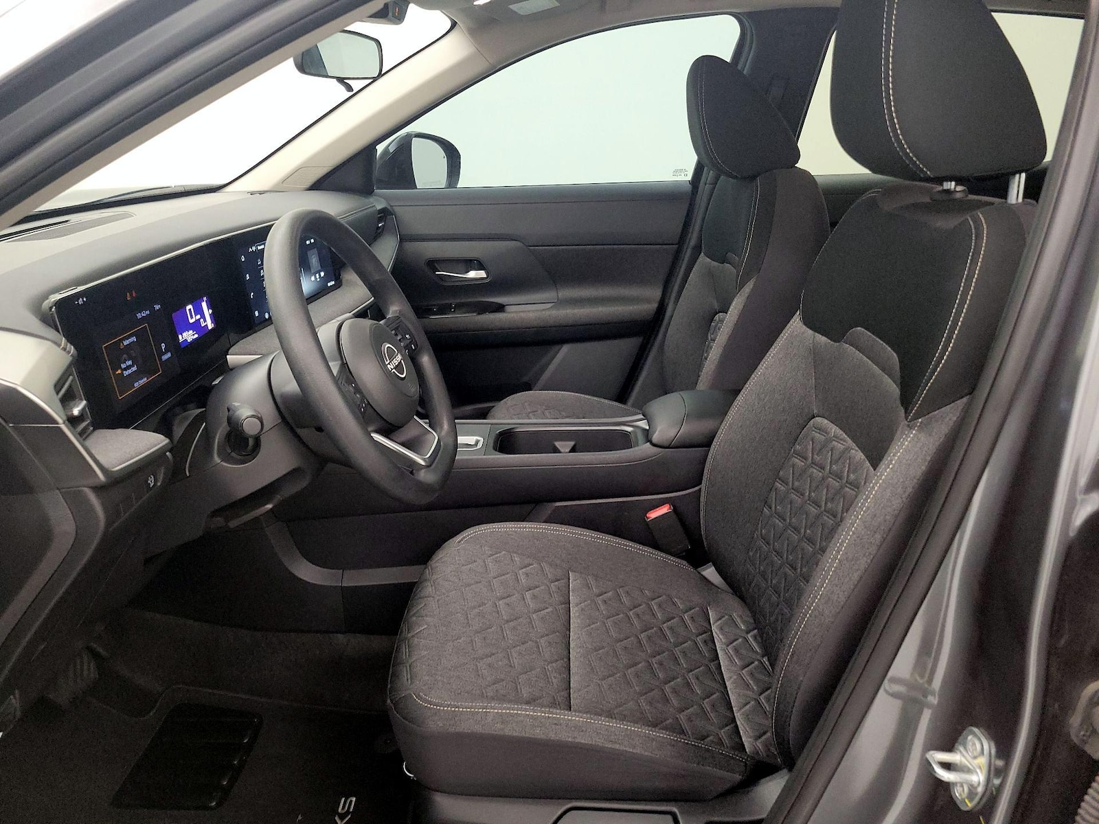 2026 Nissan KICKS SV - Photo 12