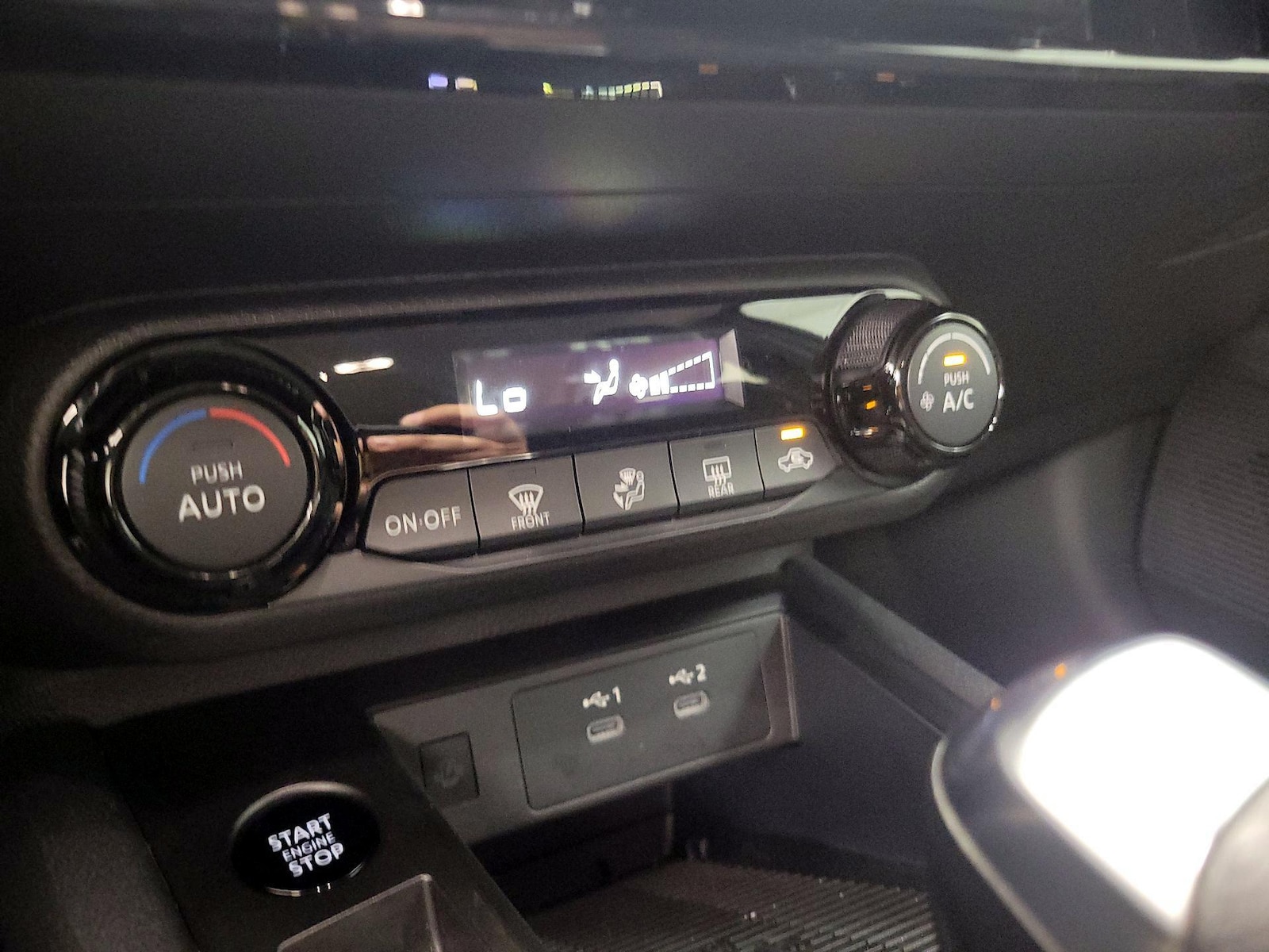 2026 Nissan KICKS SV - Photo 17
