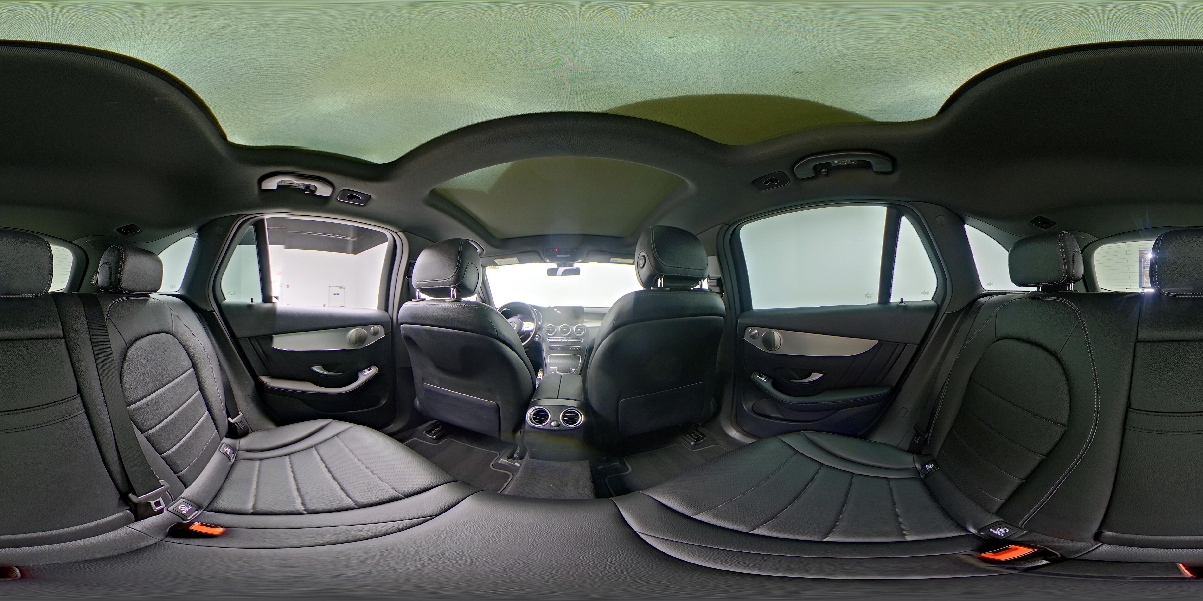 2021 Mercedes-Benz GLC GLC300 - Photo 26