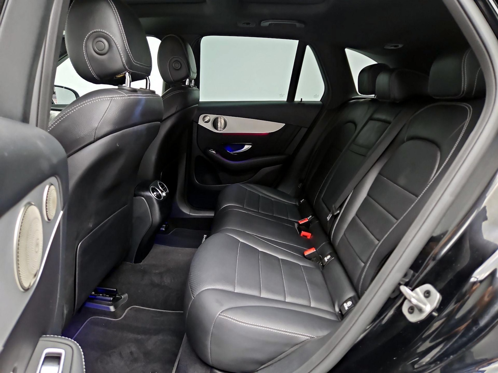 2021 Mercedes-Benz GLC GLC300 - Photo 21