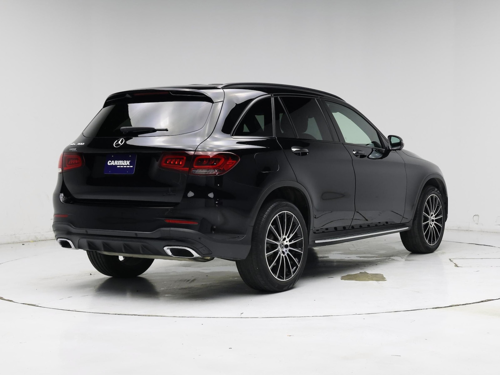 2021 Mercedes-Benz GLC GLC300 - Photo 9