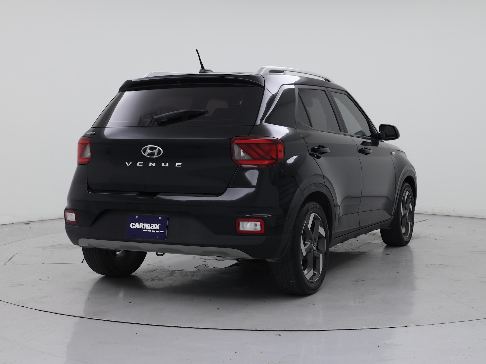 2023 Hyundai Venue SEL - Photo 9