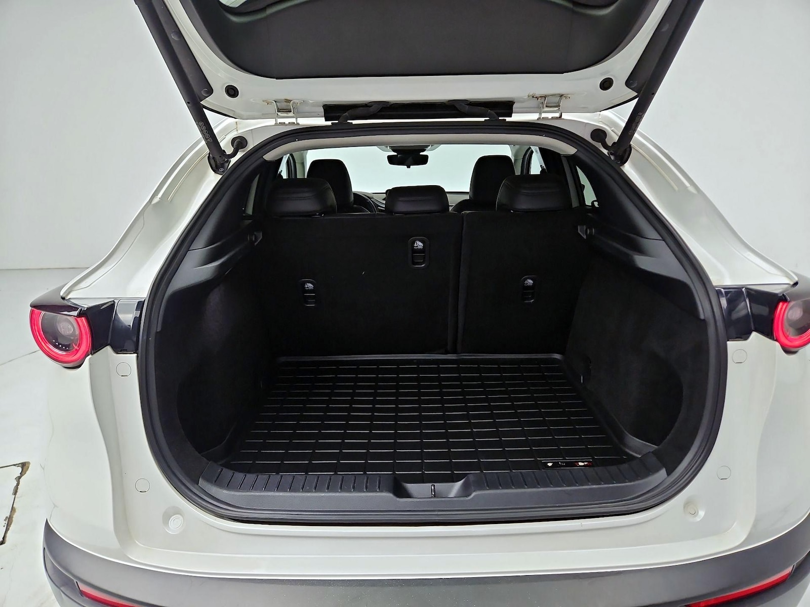 2023 Mazda CX-30 Premium - Photo 23