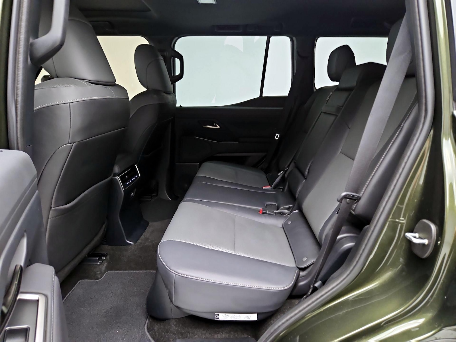 Rear Air Conditioning