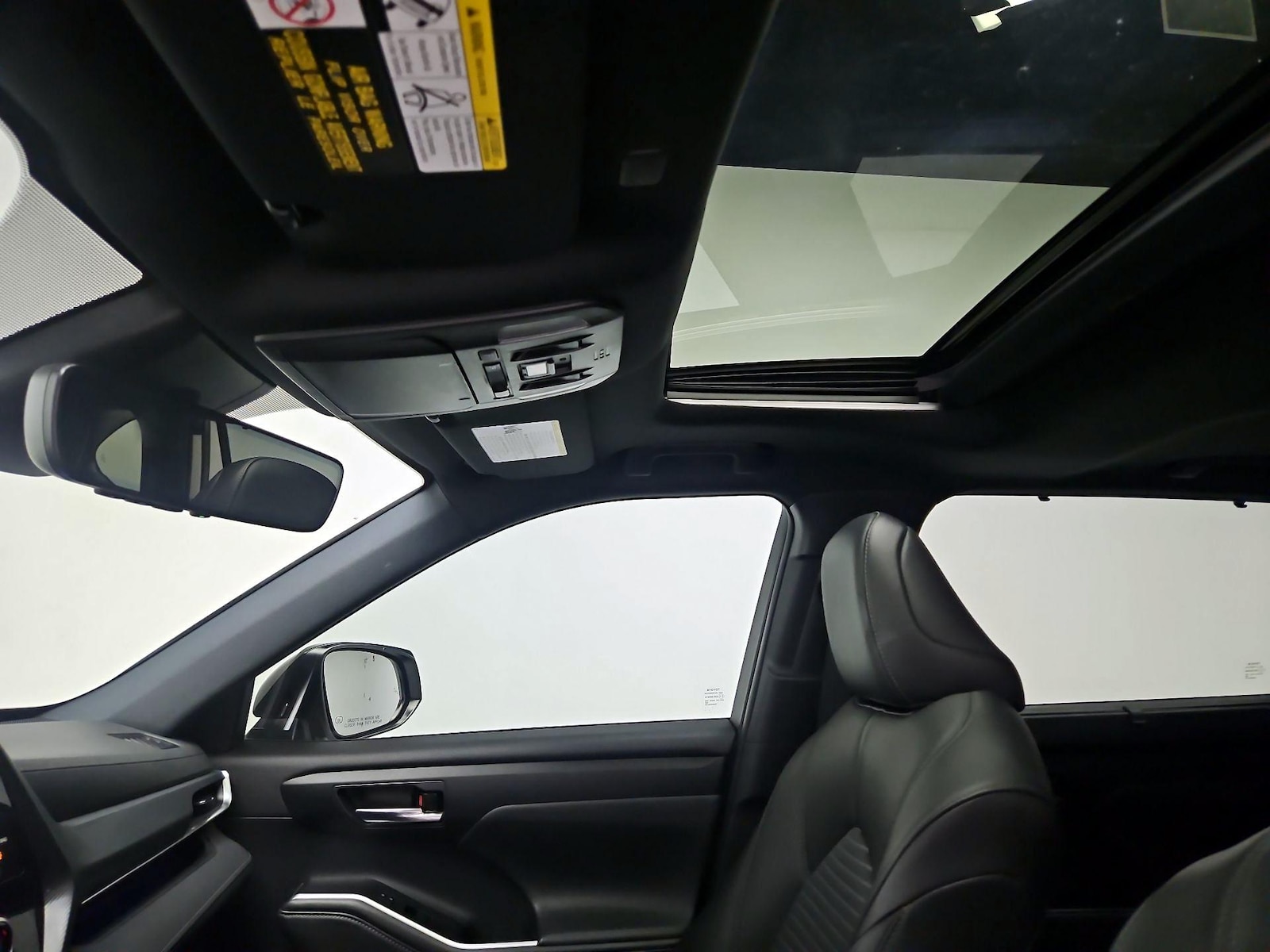 Sunroof(s) & Overhead Airbags