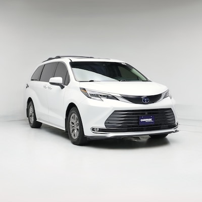 2023 Toyota Sienna Hybrid XLE