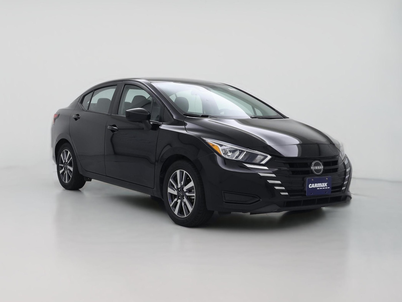 2023 Nissan Versa Sedan SV