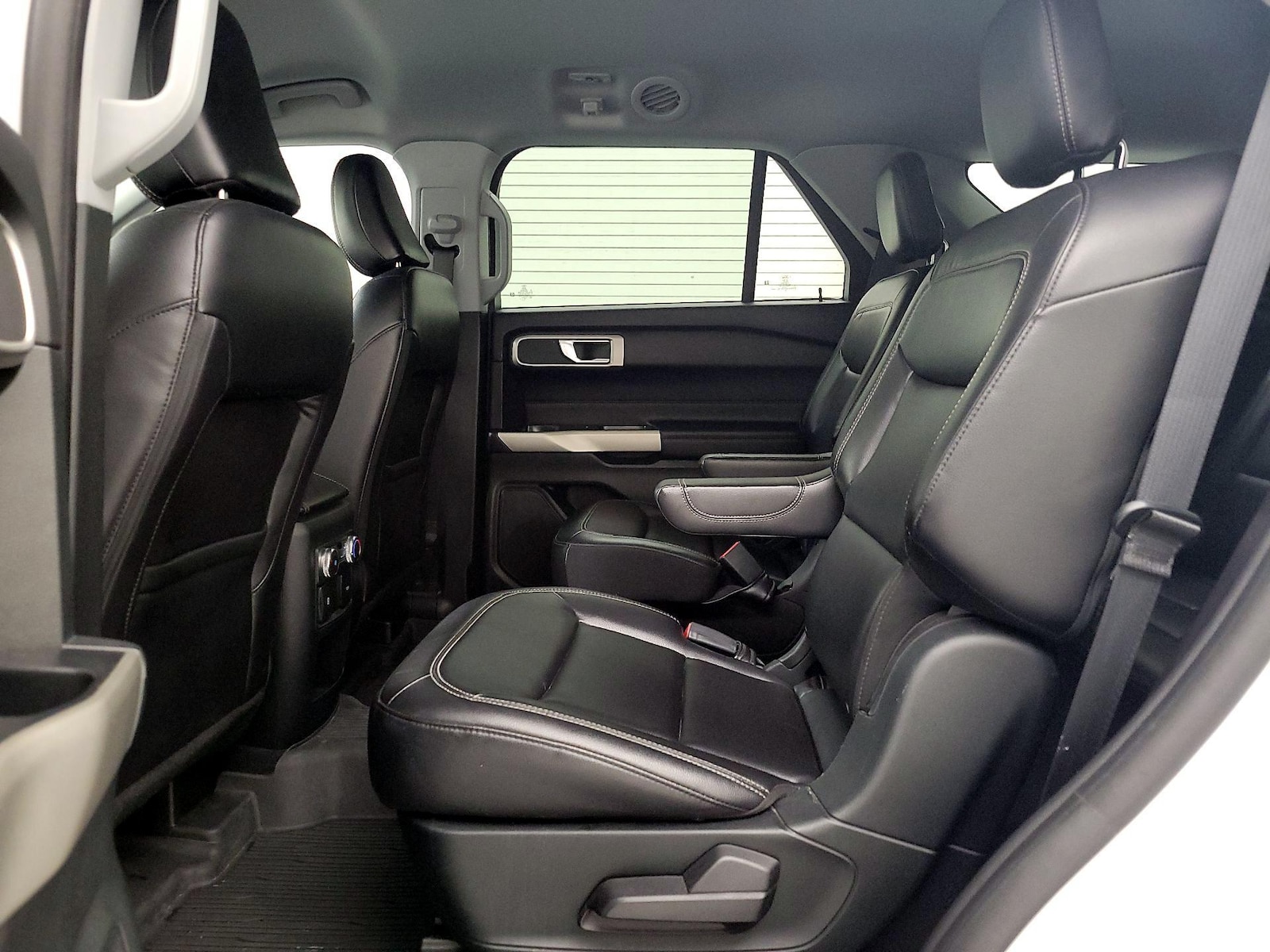 Rear Air Conditioning