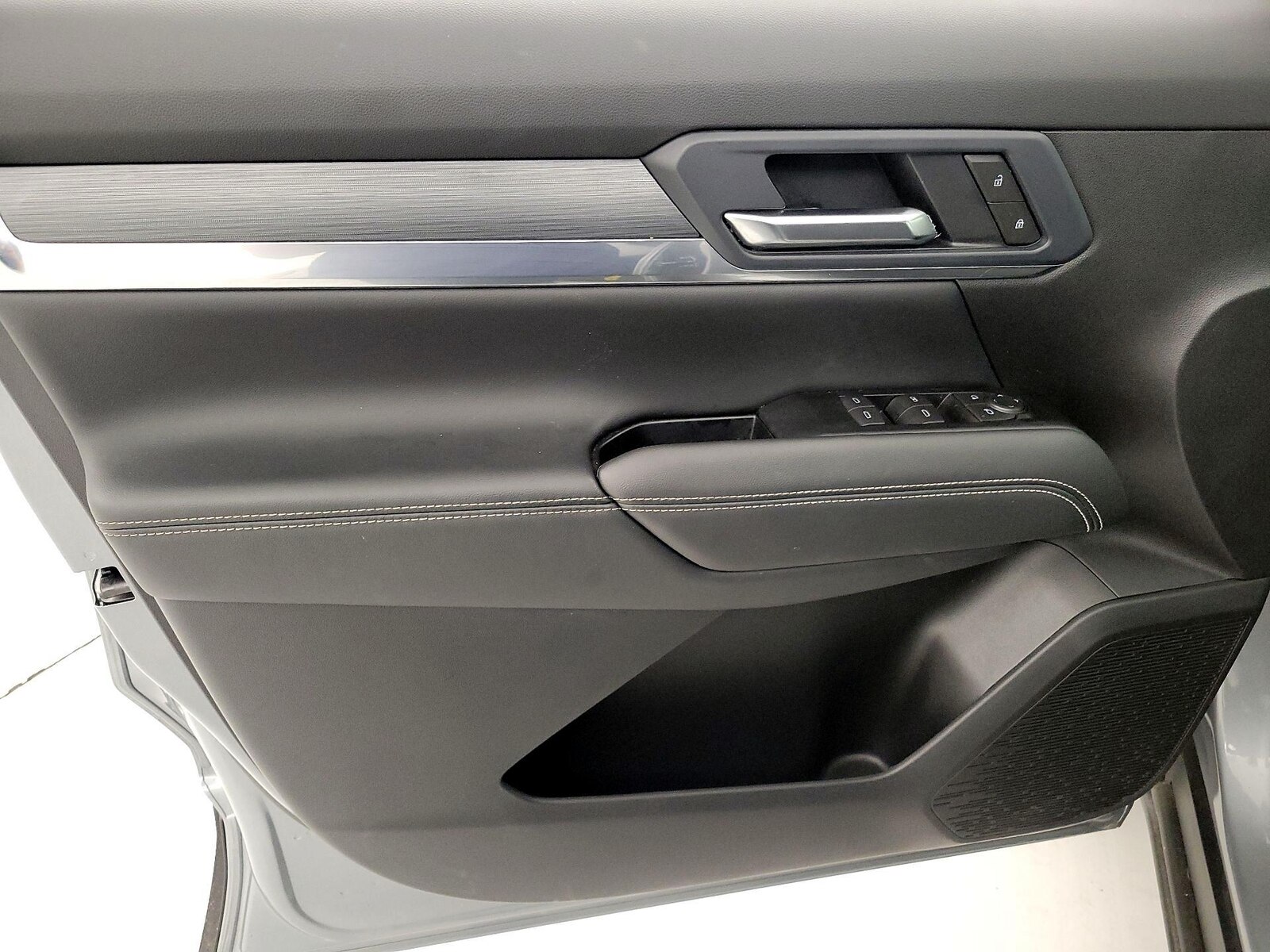 2026 GMC Terrain Elevation - Photo 13