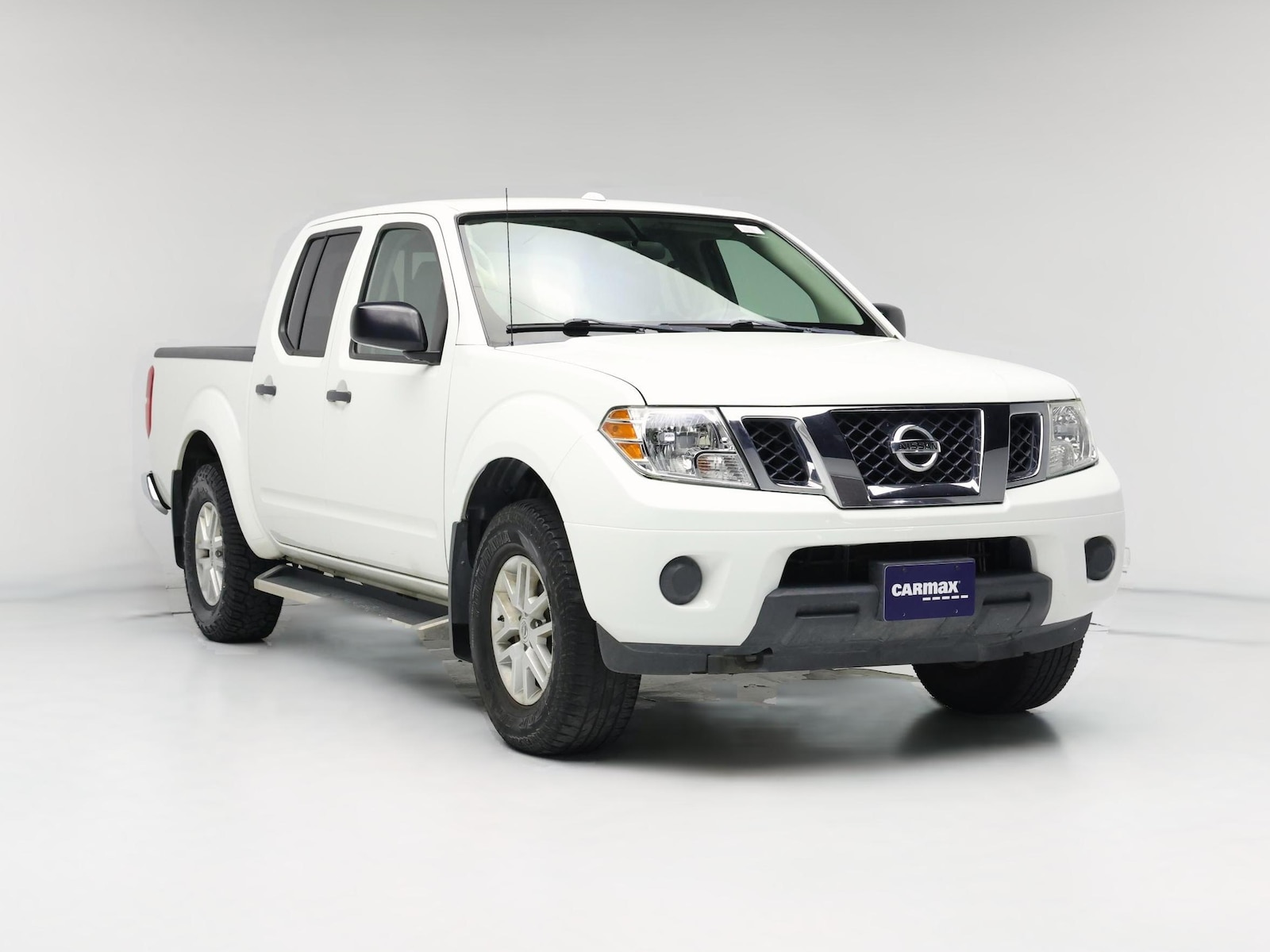 Bed Liner & Tow Hitch