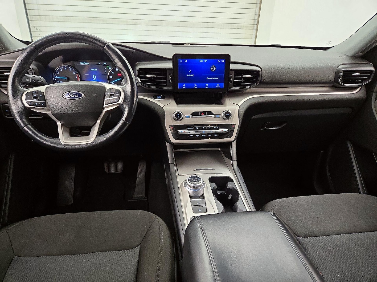 Apple CarPlay® & Android Auto™