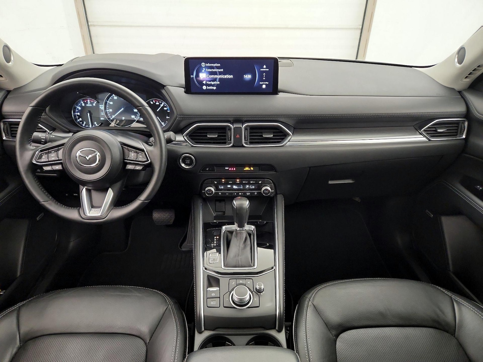 Apple CarPlay® & Android Auto™