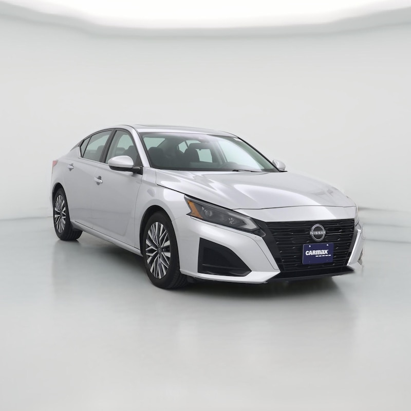 2023 Nissan Altima SV