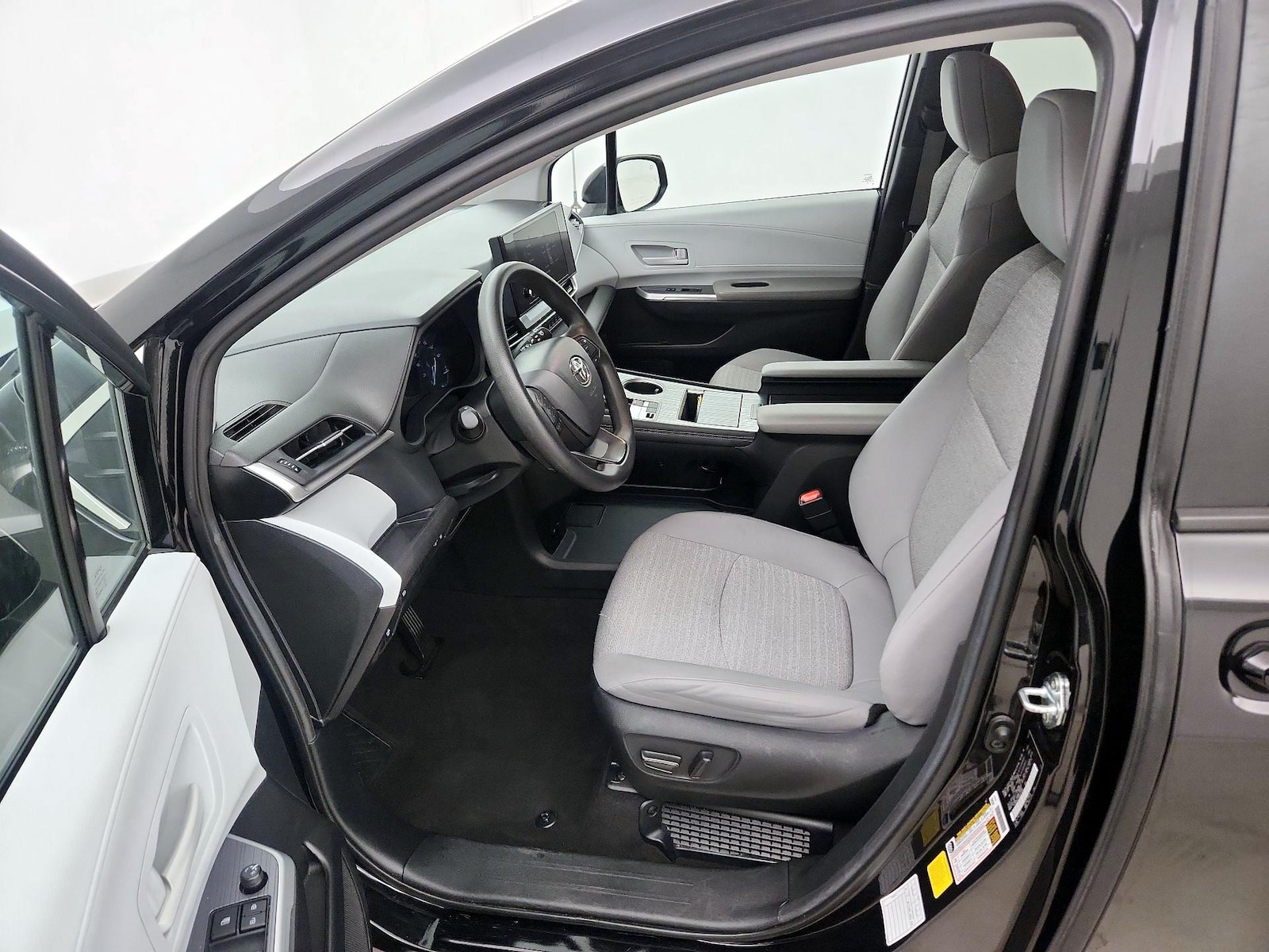 Power Seat(s) & Side Airbags
