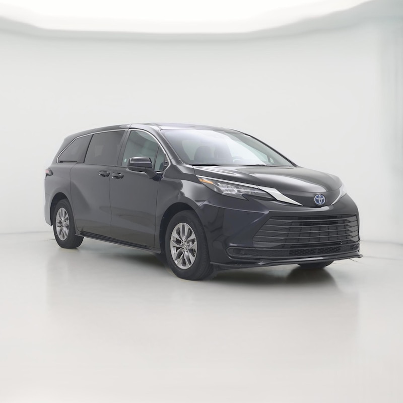 2025 Toyota Sienna LE