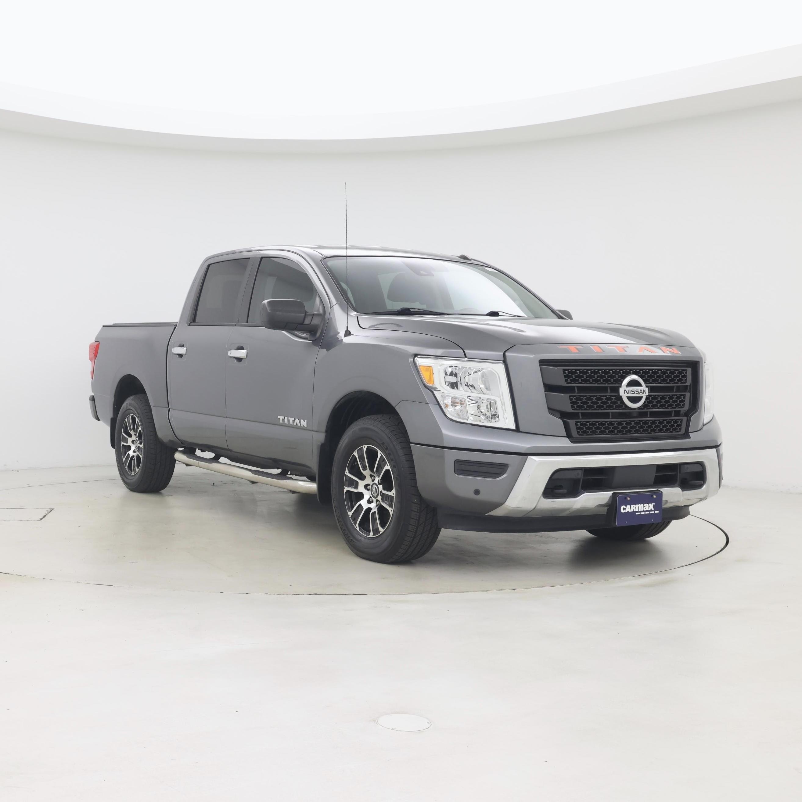  2021 Nissan Titan SV Crew Cab 4WD   