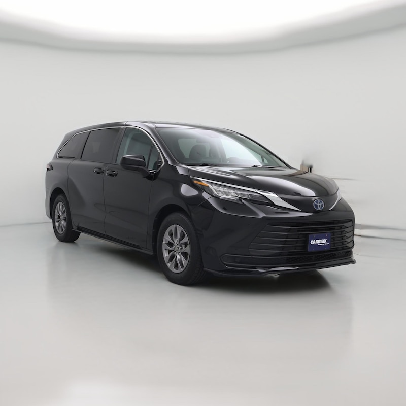 2023 Toyota Sienna Hybrid LE