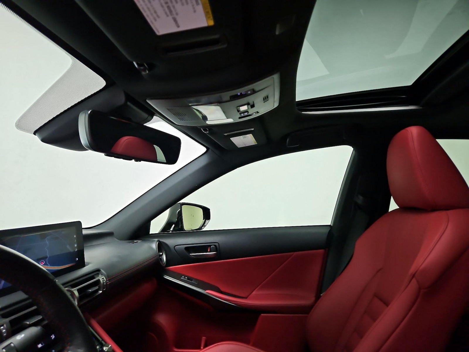 Sunroof(s) & Overhead Airbags