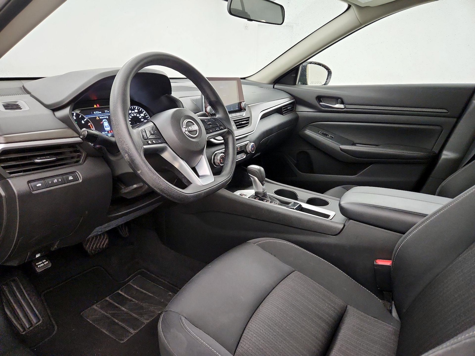 Power Seat(s) & Side Airbags