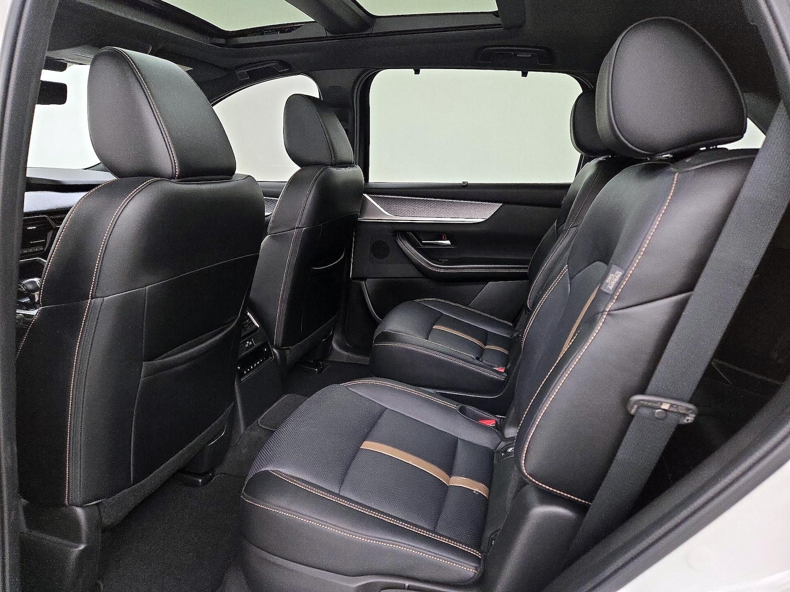 Rear Air Conditioning