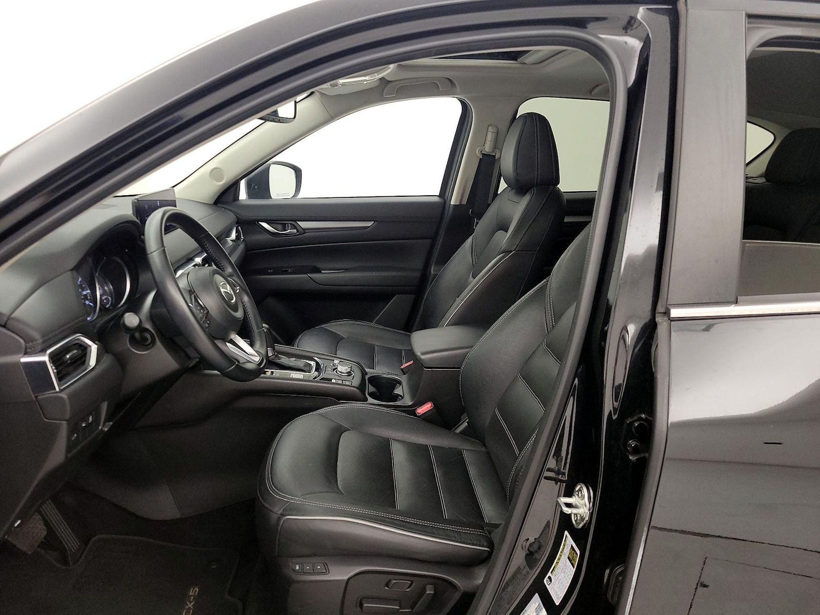 2025 Mazda CX-5 S Preferred package - Photo 12