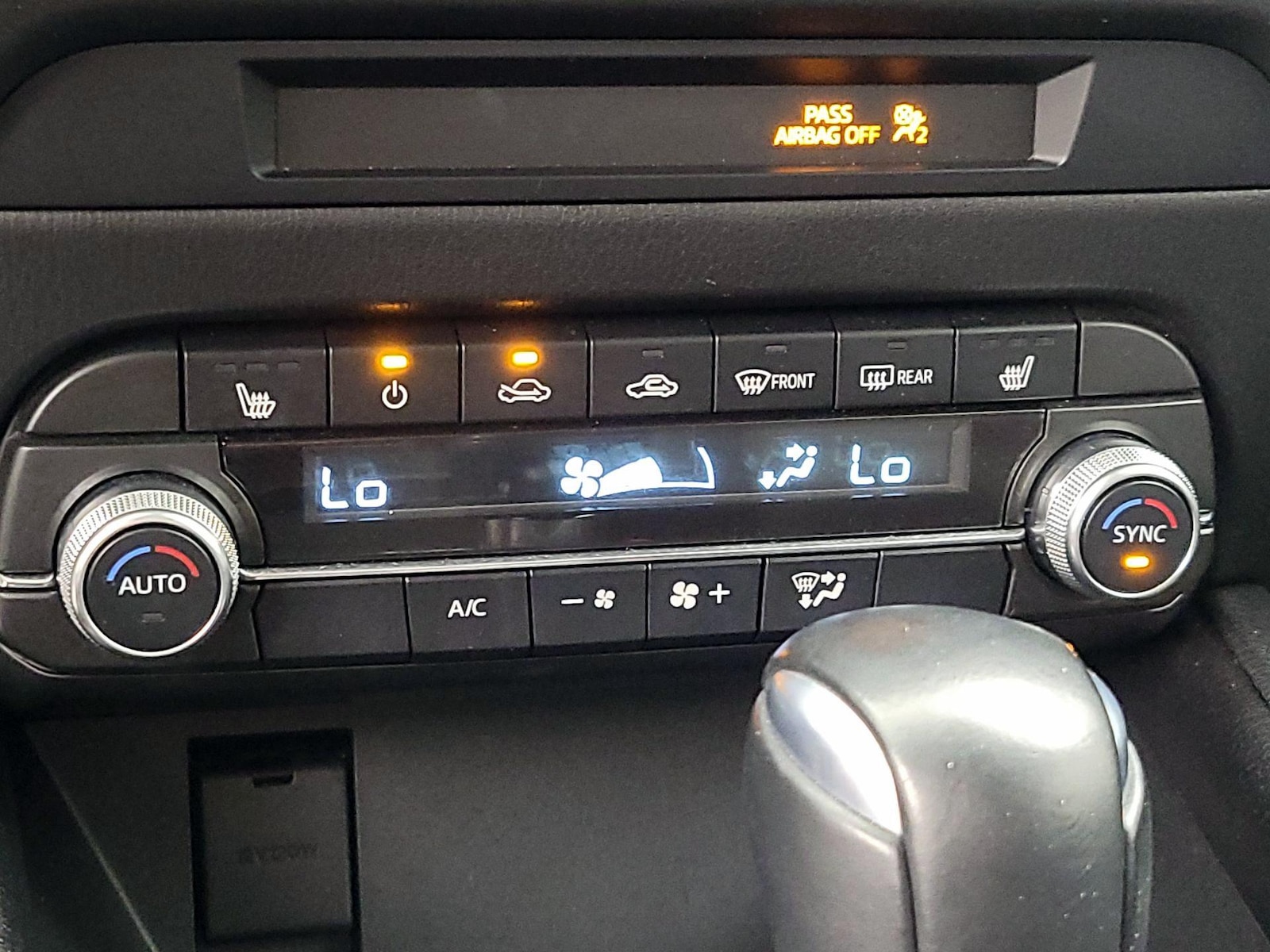 2025 Mazda CX-5 S Preferred package - Photo 18
