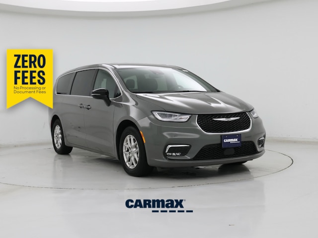 Gray 2025 Chrysler Pacifica Minivan Front-Wheel Drive Automatic