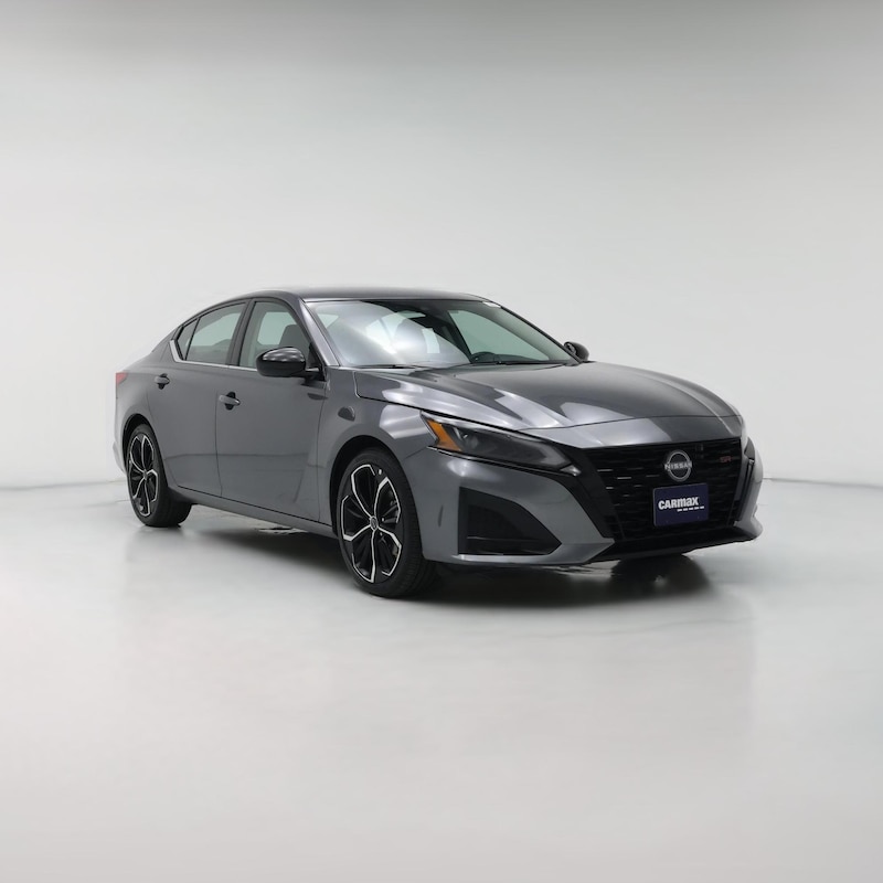 2026 Nissan Altima SR