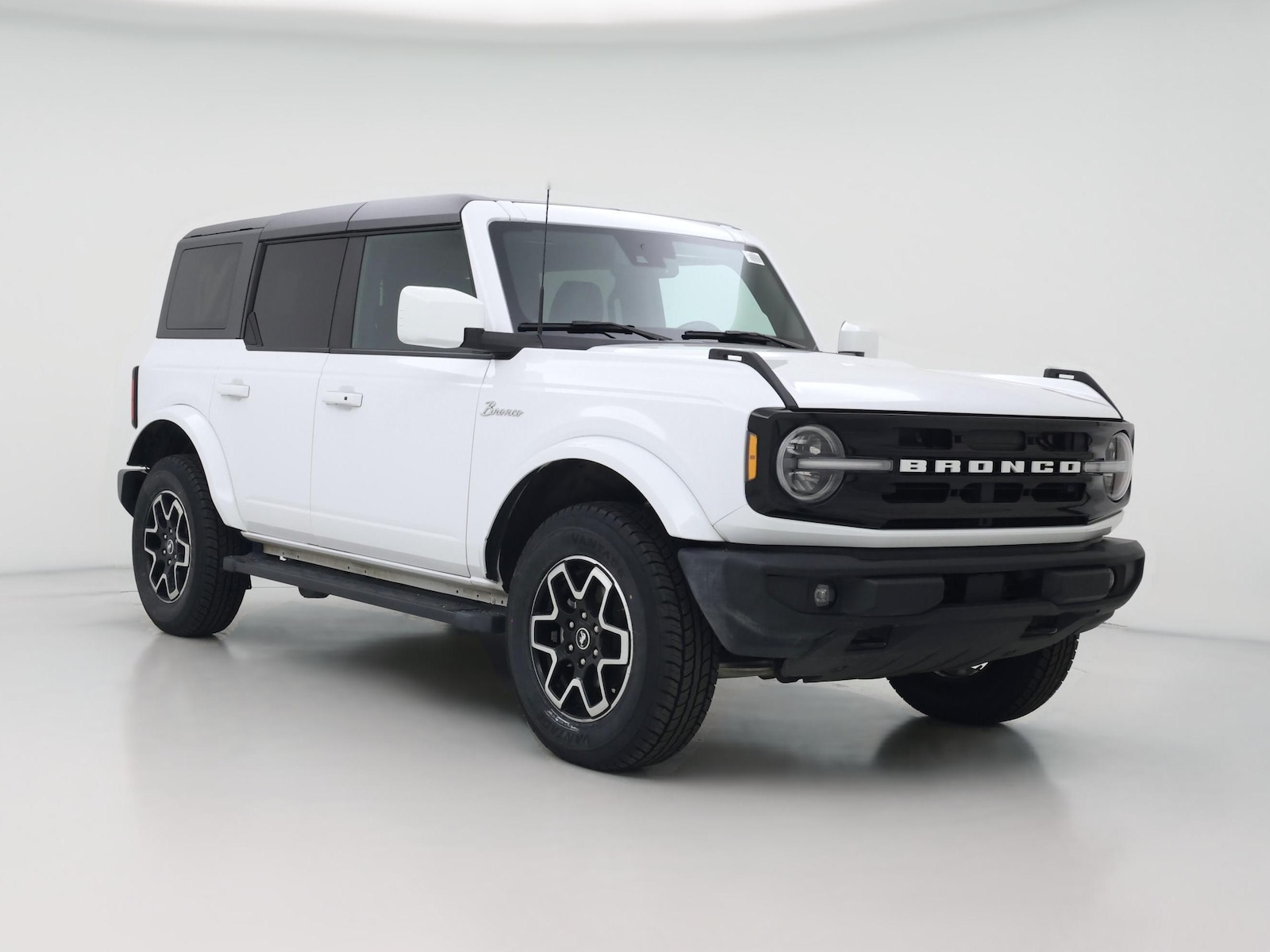 2024 Ford Bronco 4-Door Outer Banks