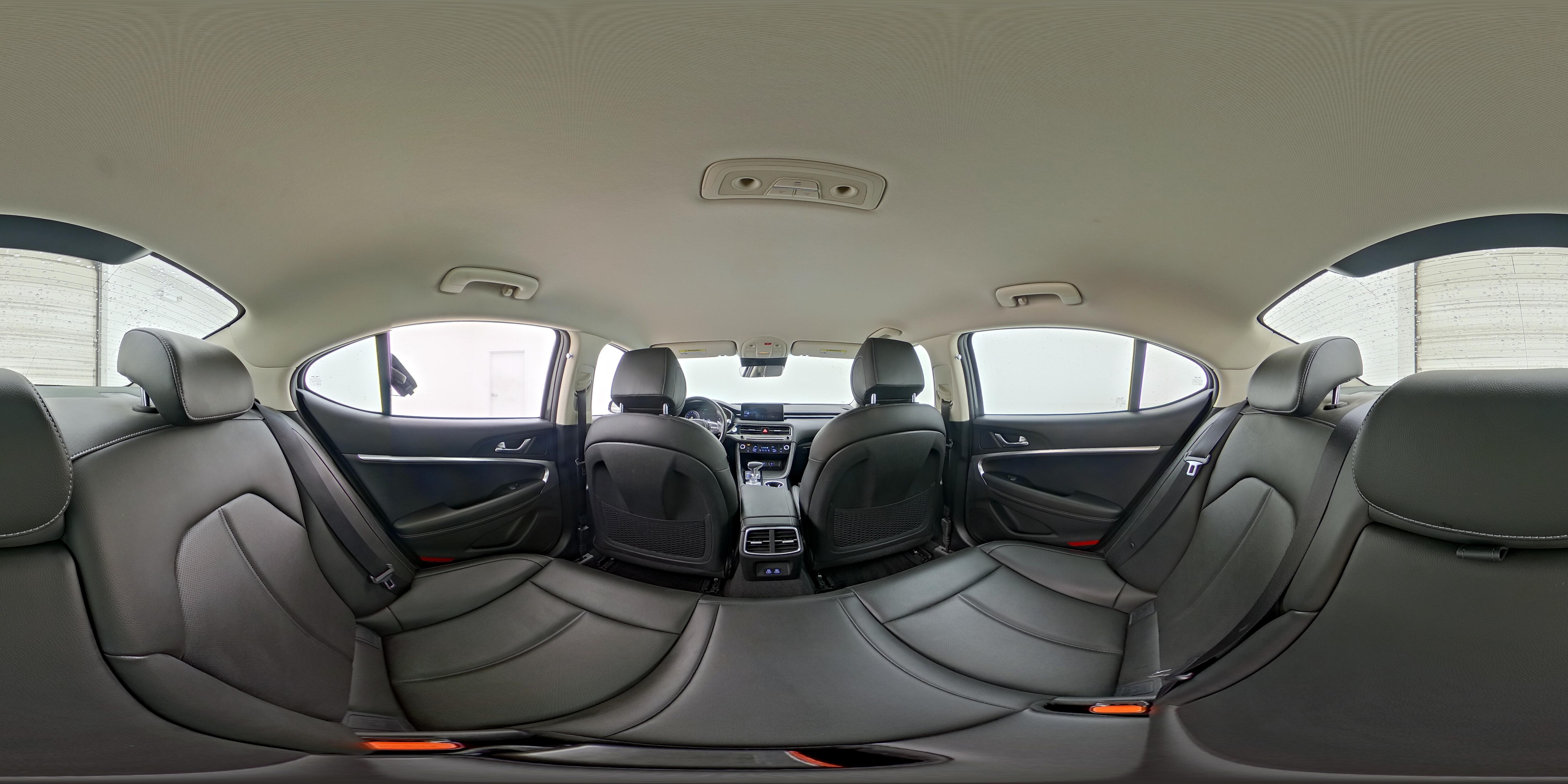 2025 GENESIS G70 Standard - Photo 26