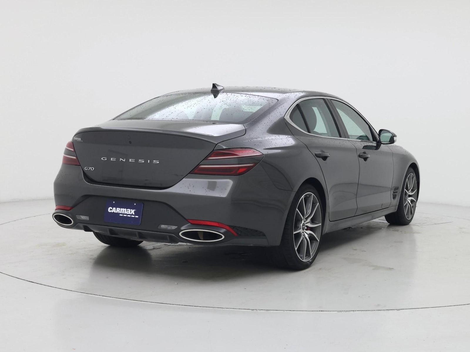 2025 GENESIS G70 Standard - Photo 9