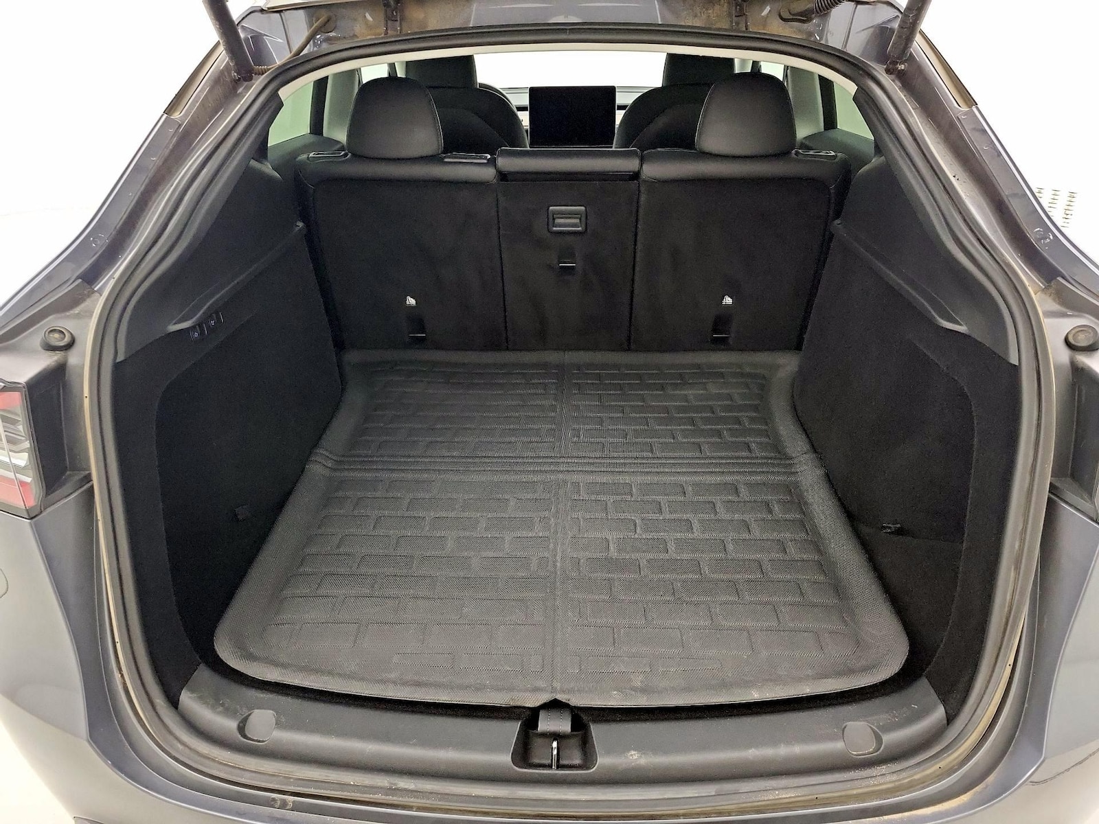 2023 Tesla Model Y Long Range - Photo 21