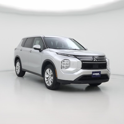 2025 Mitsubishi Outlander ES