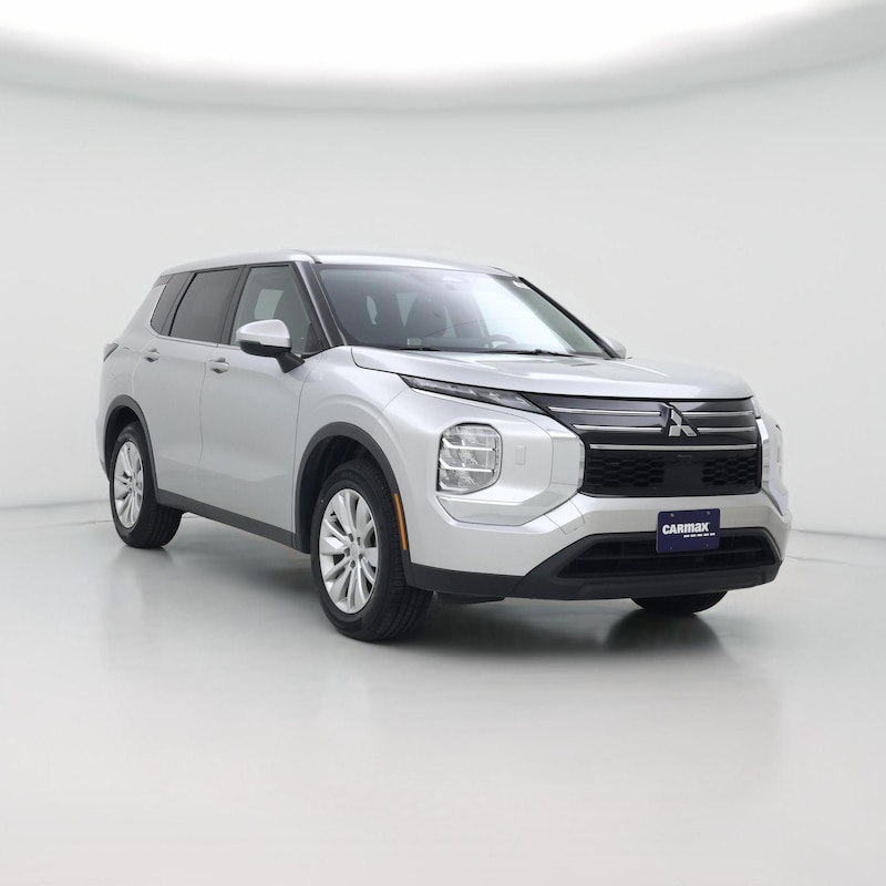 2025 Mitsubishi Outlander ES