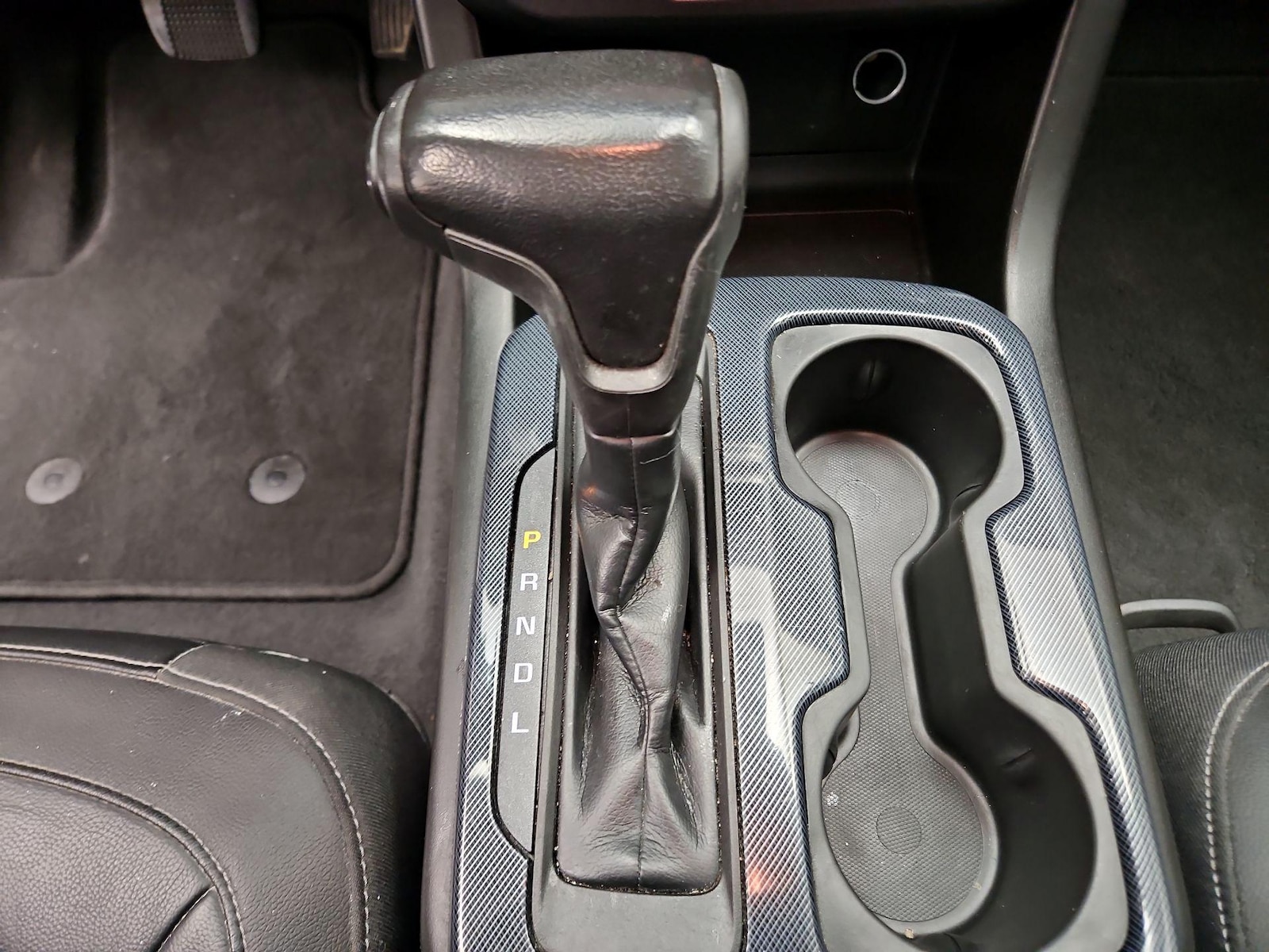 2021 Chevrolet Colorado Z71 - Photo 18