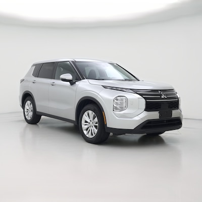 2025 Mitsubishi Outlander ES