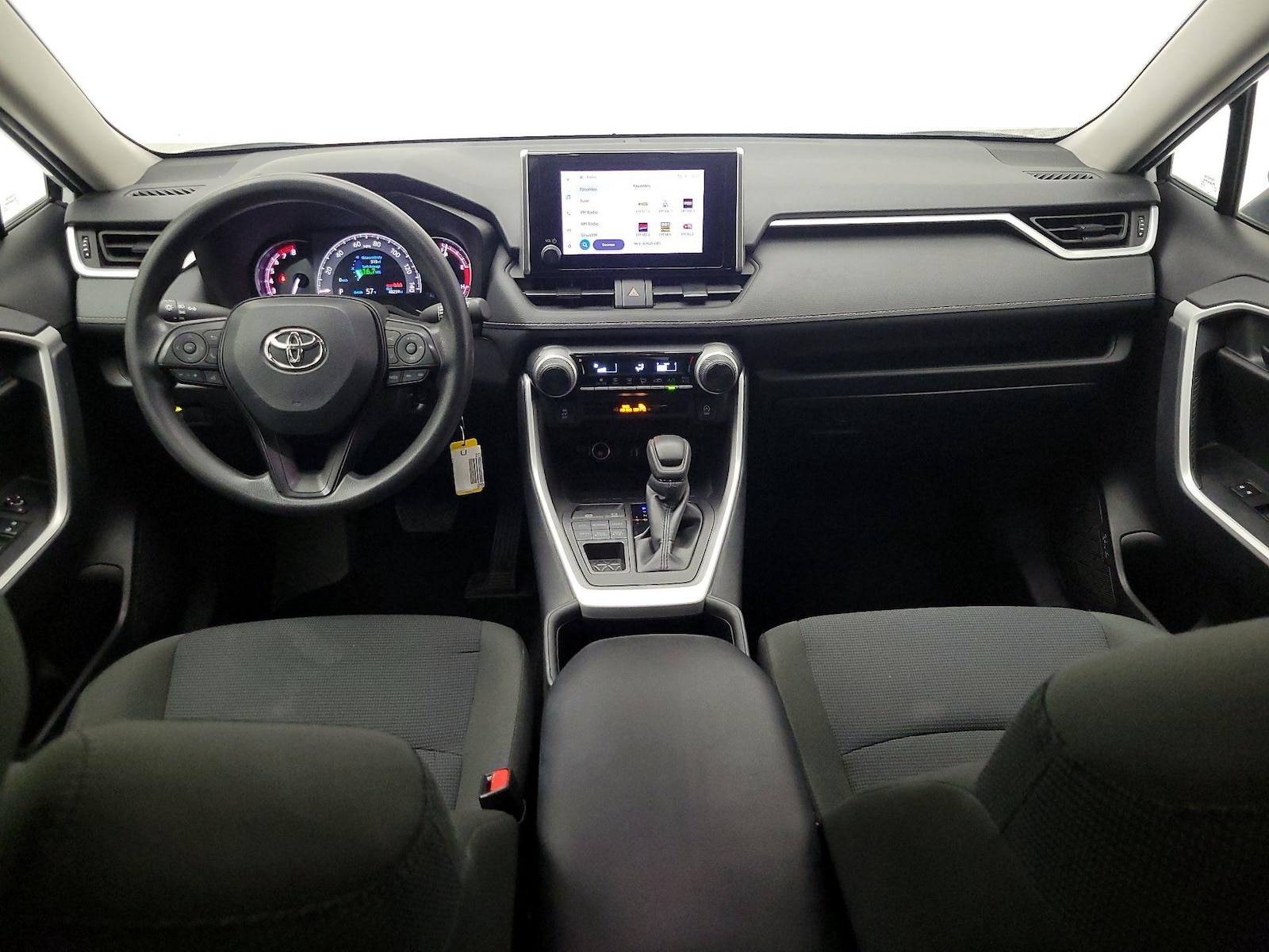 2025 Toyota RAV4 LE - Photo 10