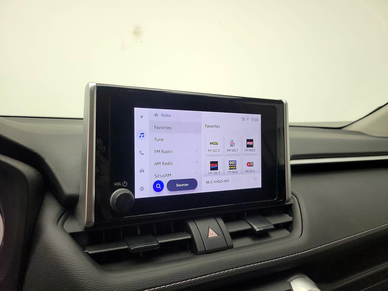 2025 Toyota RAV4 LE - Photo 16