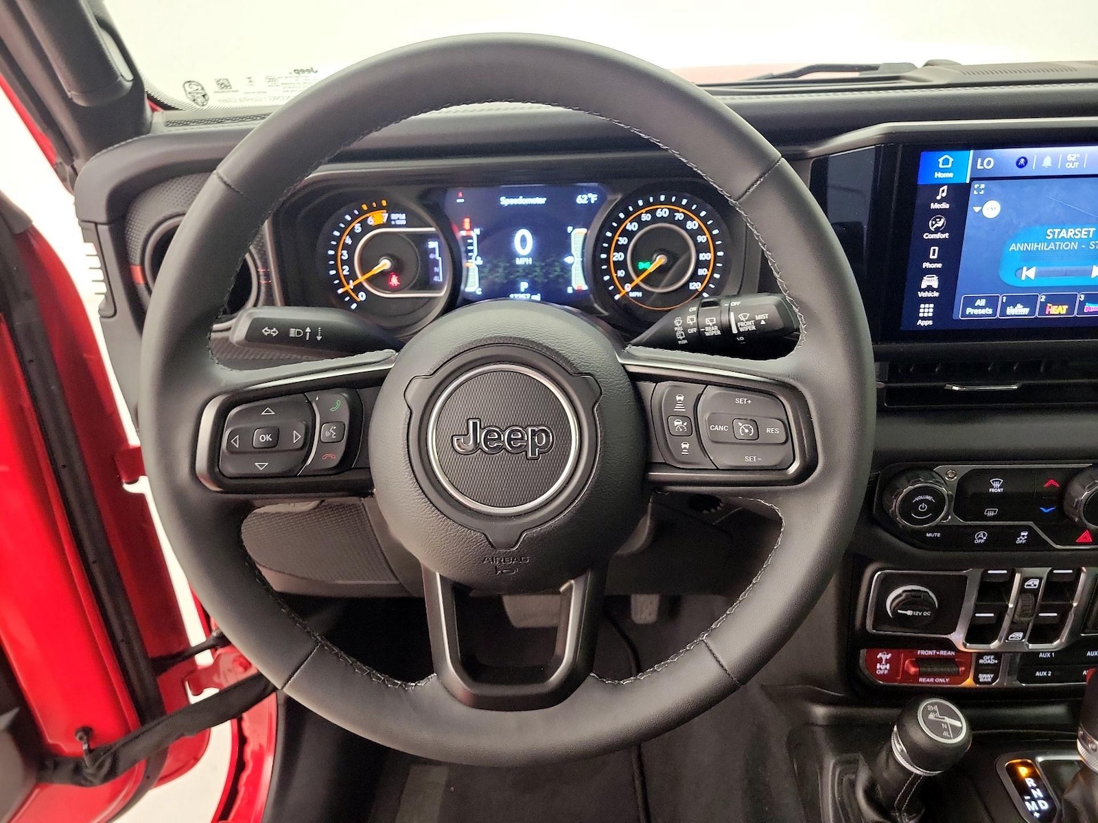 2025 Jeep Wrangler 4-Door Rubicon - Photo 11