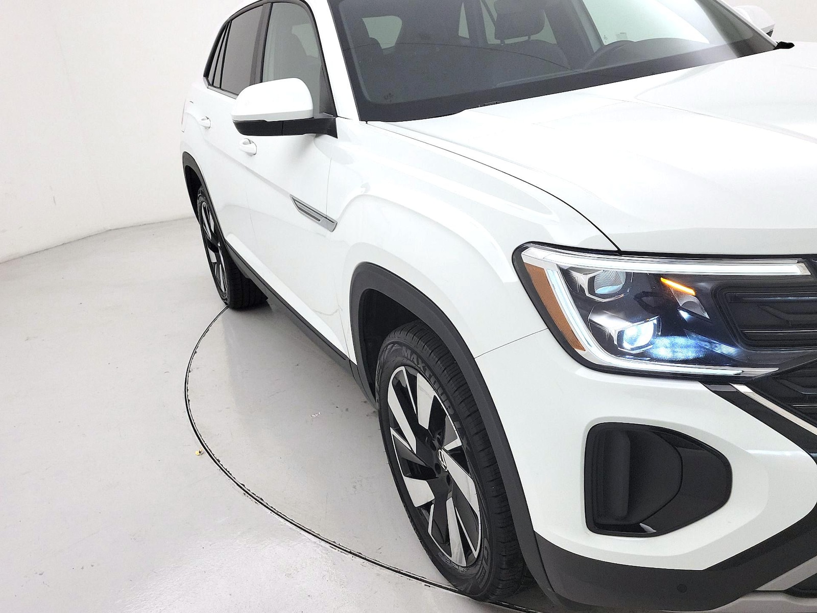 2025 Volkswagen Atlas Cross Sport