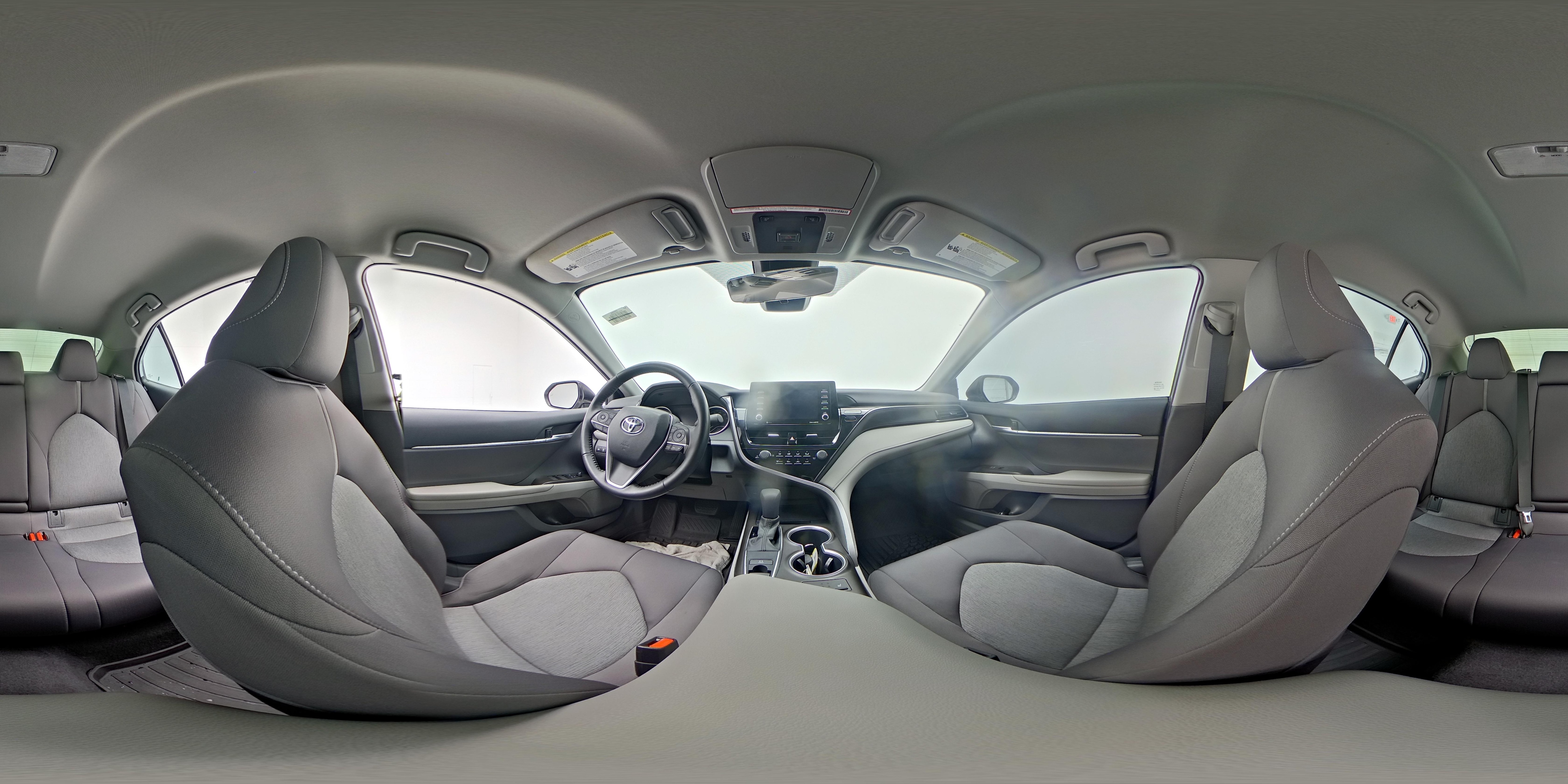 2021 Toyota Camry LE - Photo 25